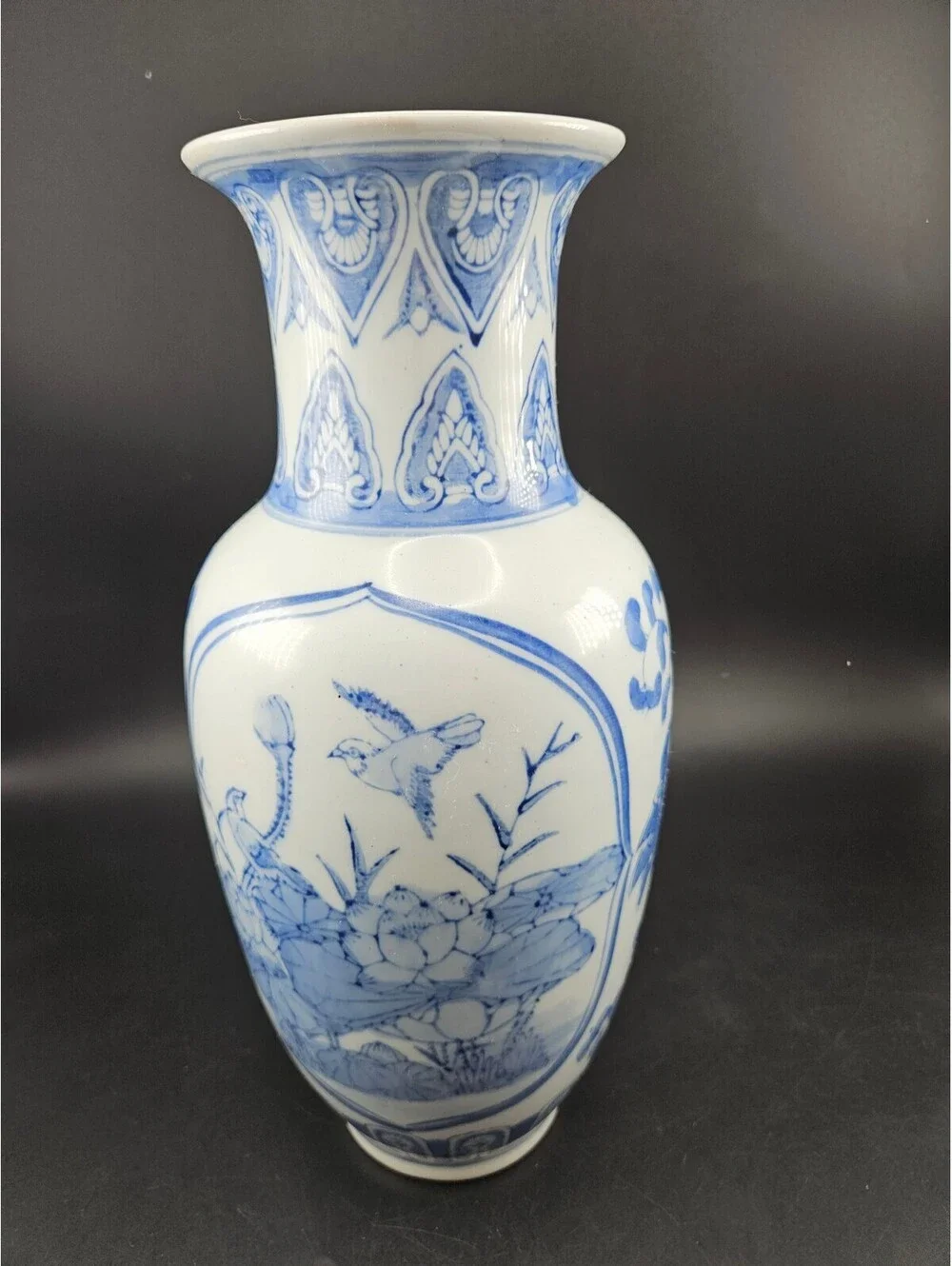 Vintage Blue and White Chinese Porcelain Vase Floral Bird Motif 12” Tall EUC